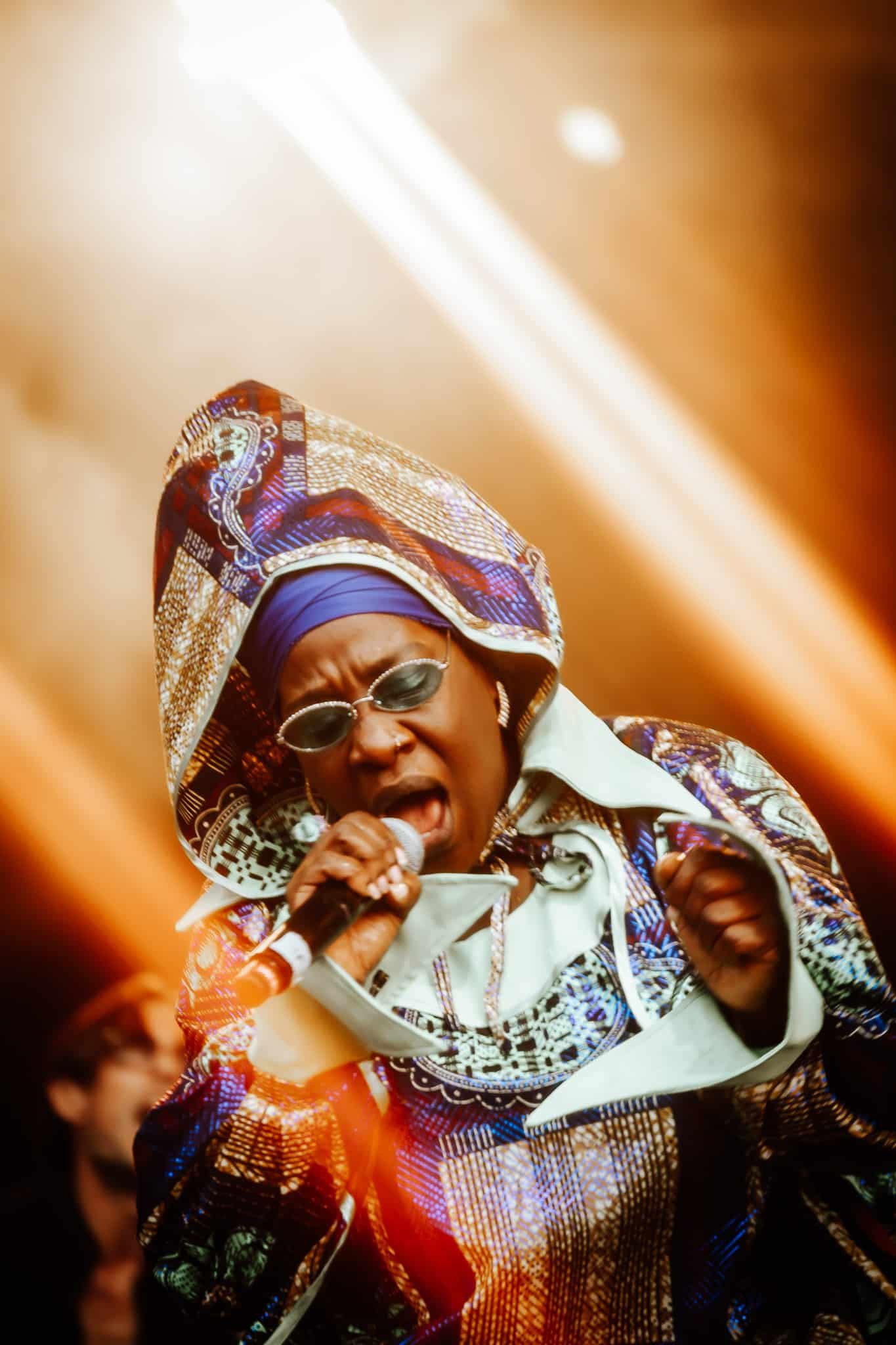 concert queen omega photographe festival ecaussysteme